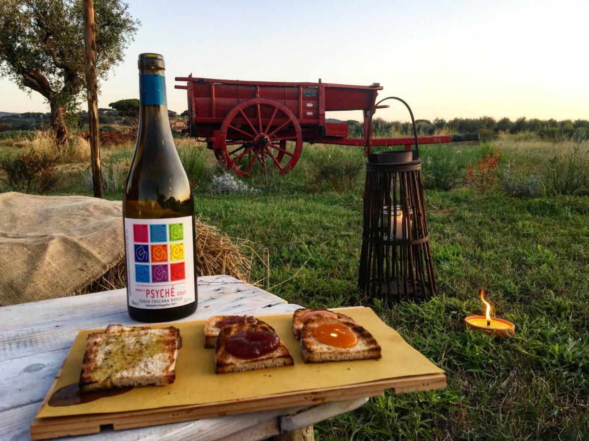 Agriturismo Quattro Pini Кастането Кардучи Екстериор снимка